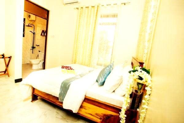 Safi House Bed & Breakfast Boma la Ngombe Bagian luar foto