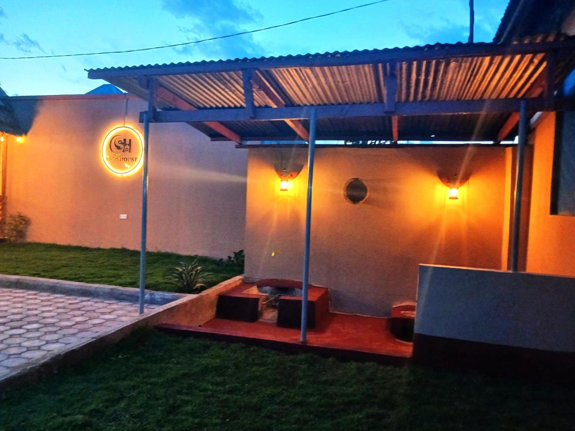 Safi House Bed & Breakfast Boma la Ngombe Bagian luar foto
