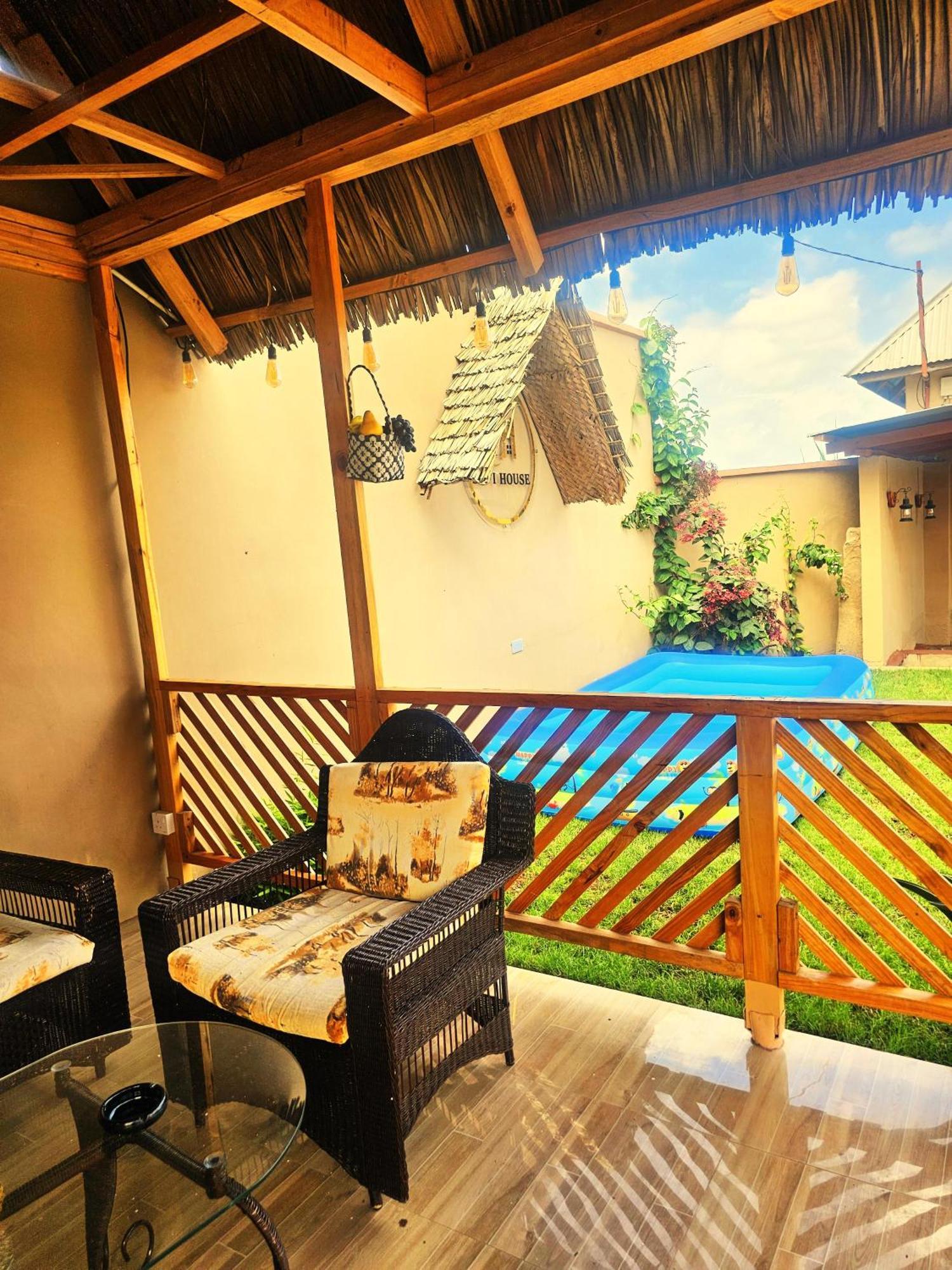 Safi House Bed & Breakfast Boma la Ngombe Bagian luar foto