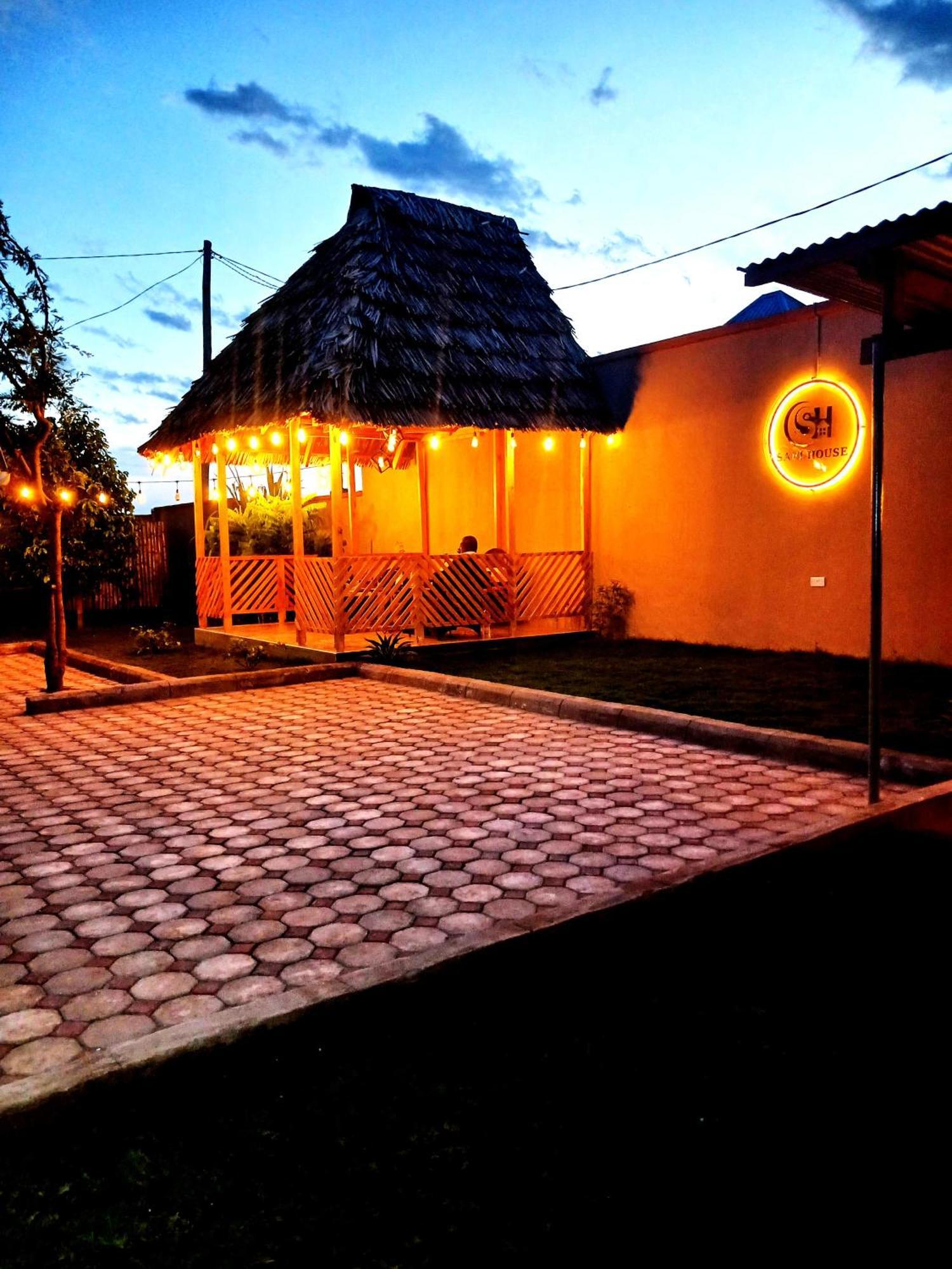 Safi House Bed & Breakfast Boma la Ngombe Bagian luar foto